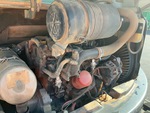 Moteur with Engine - Left Side