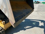 Specialty with Loader Bucket Cutting Edge/Shanks/Teeth