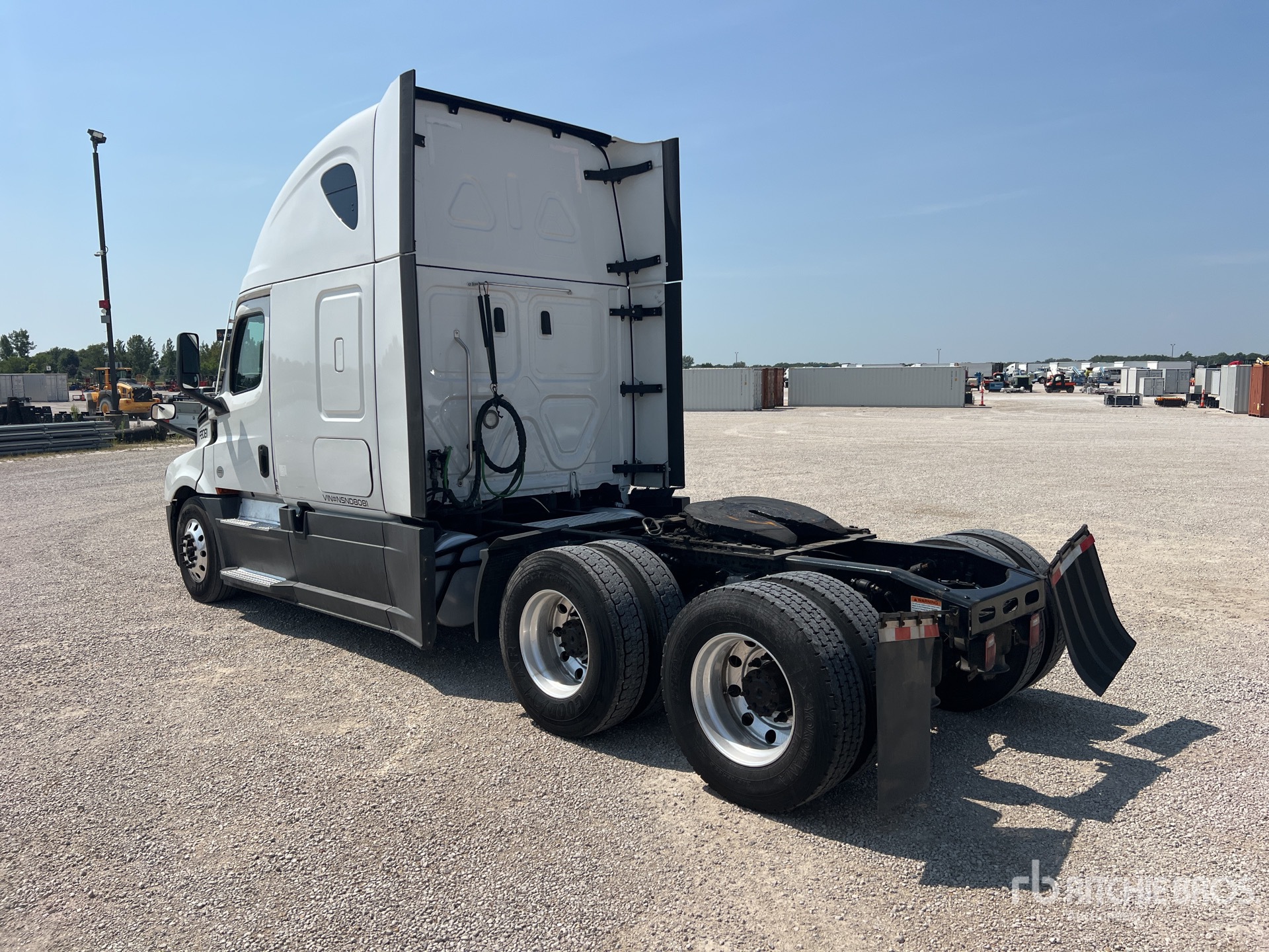 2022 Freightliner CASCADIA 126