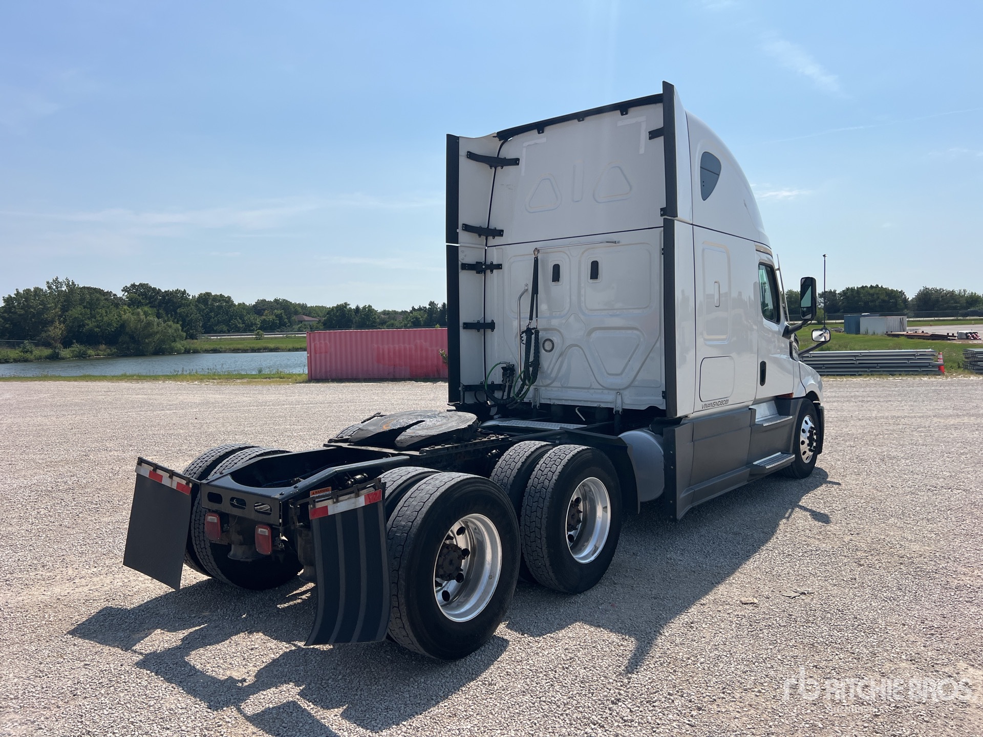2022 Freightliner CASCADIA 126