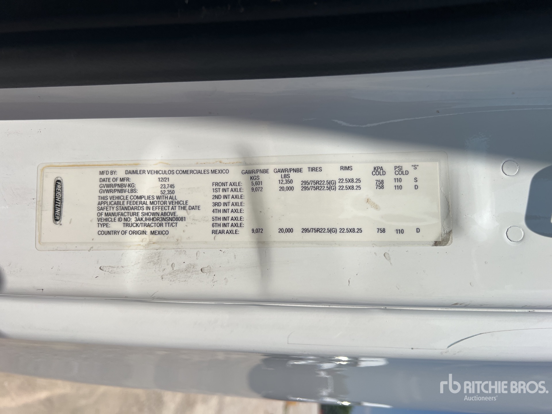 2022 Freightliner CASCADIA 126