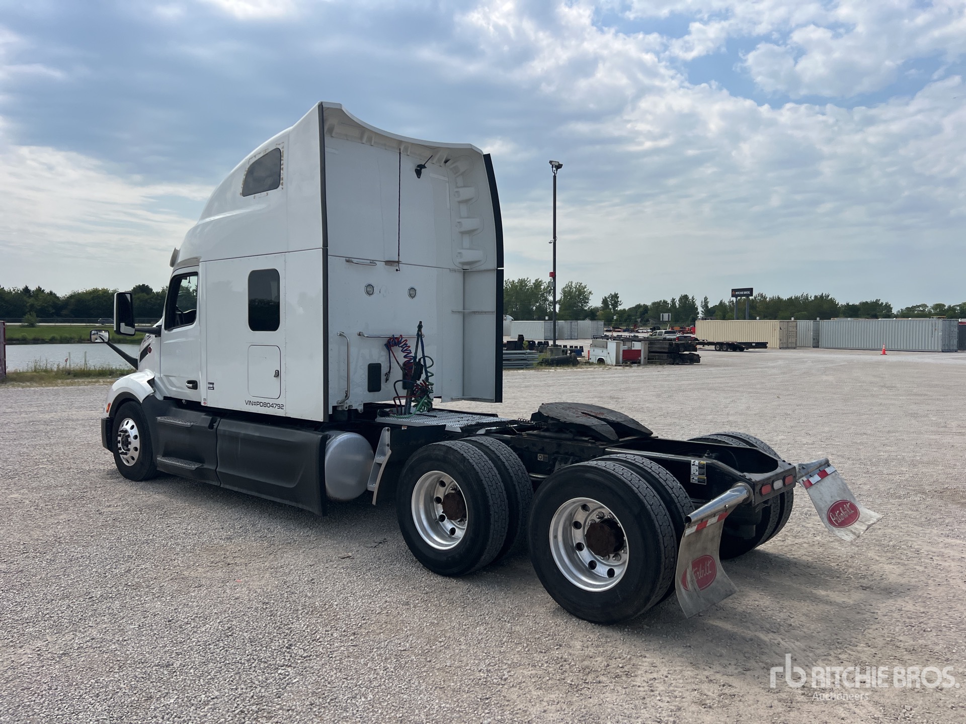 2023 Peterbilt 579