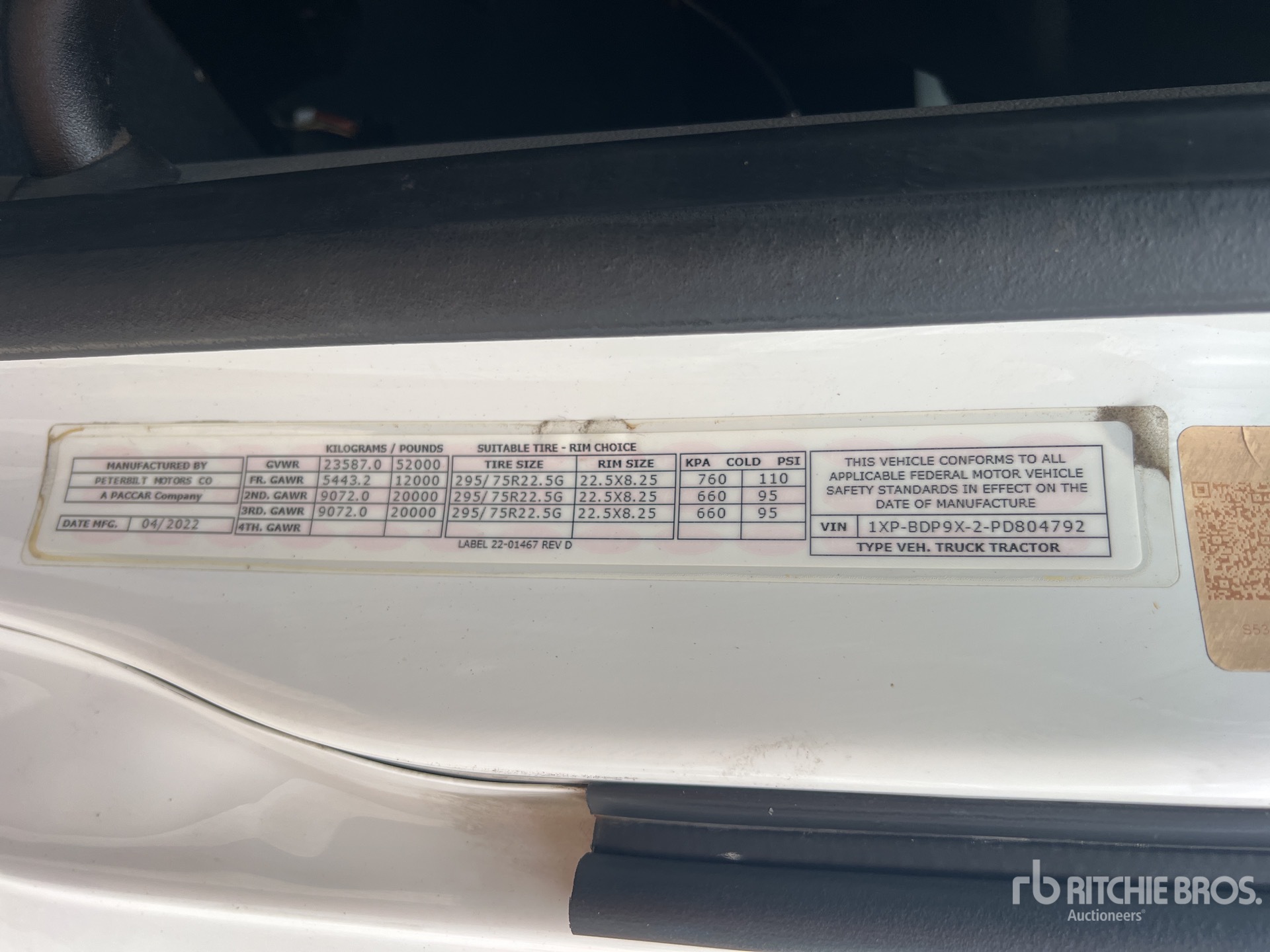 2023 Peterbilt 579
