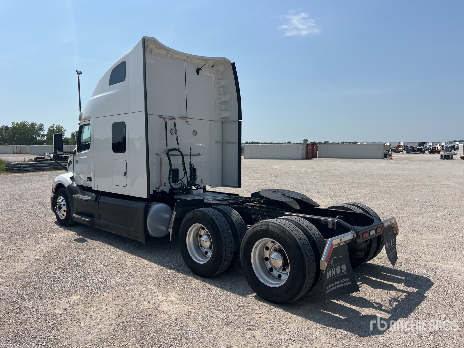 2022 Peterbilt 579