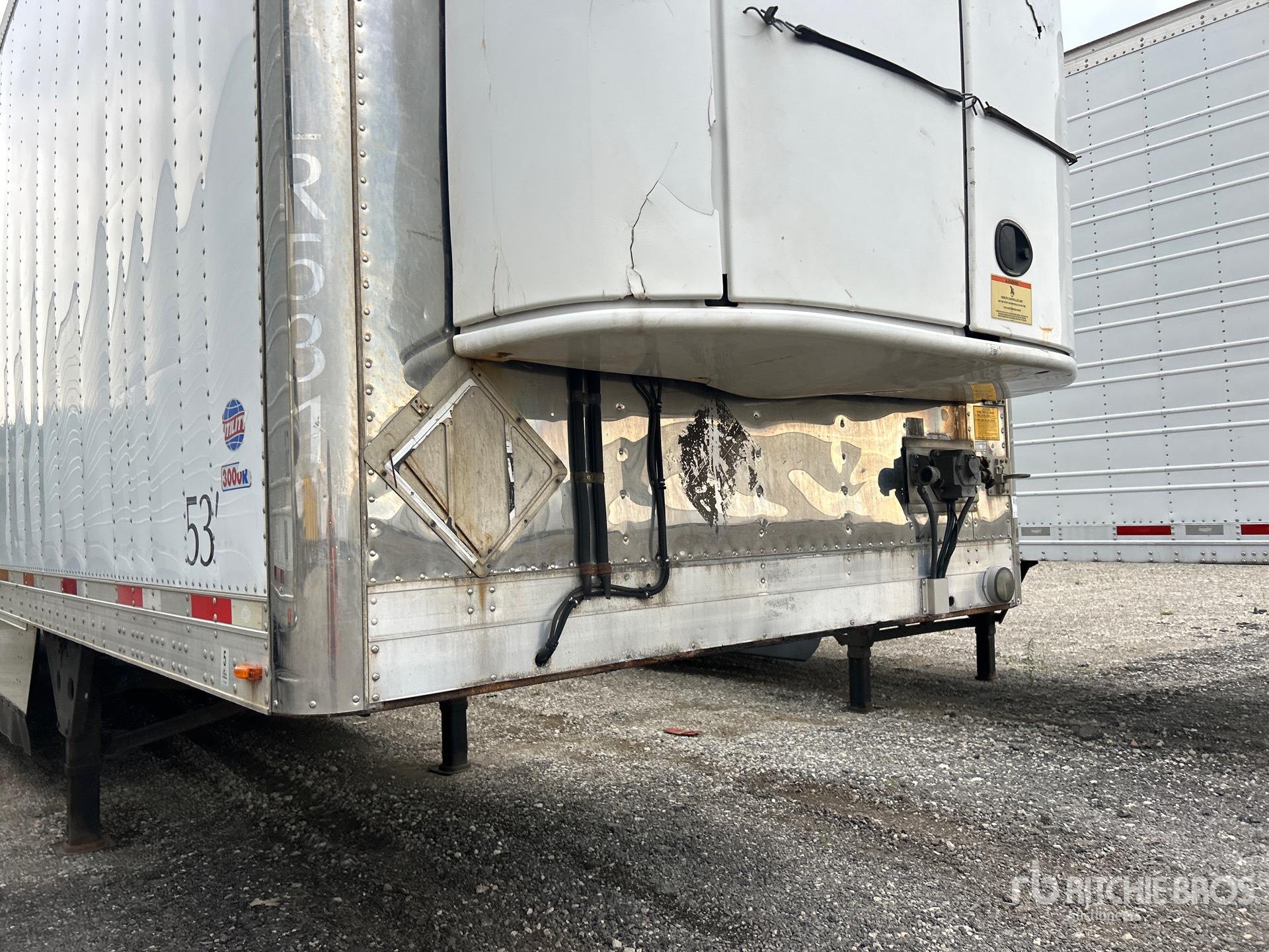 2014 Utility 53 FT T/A