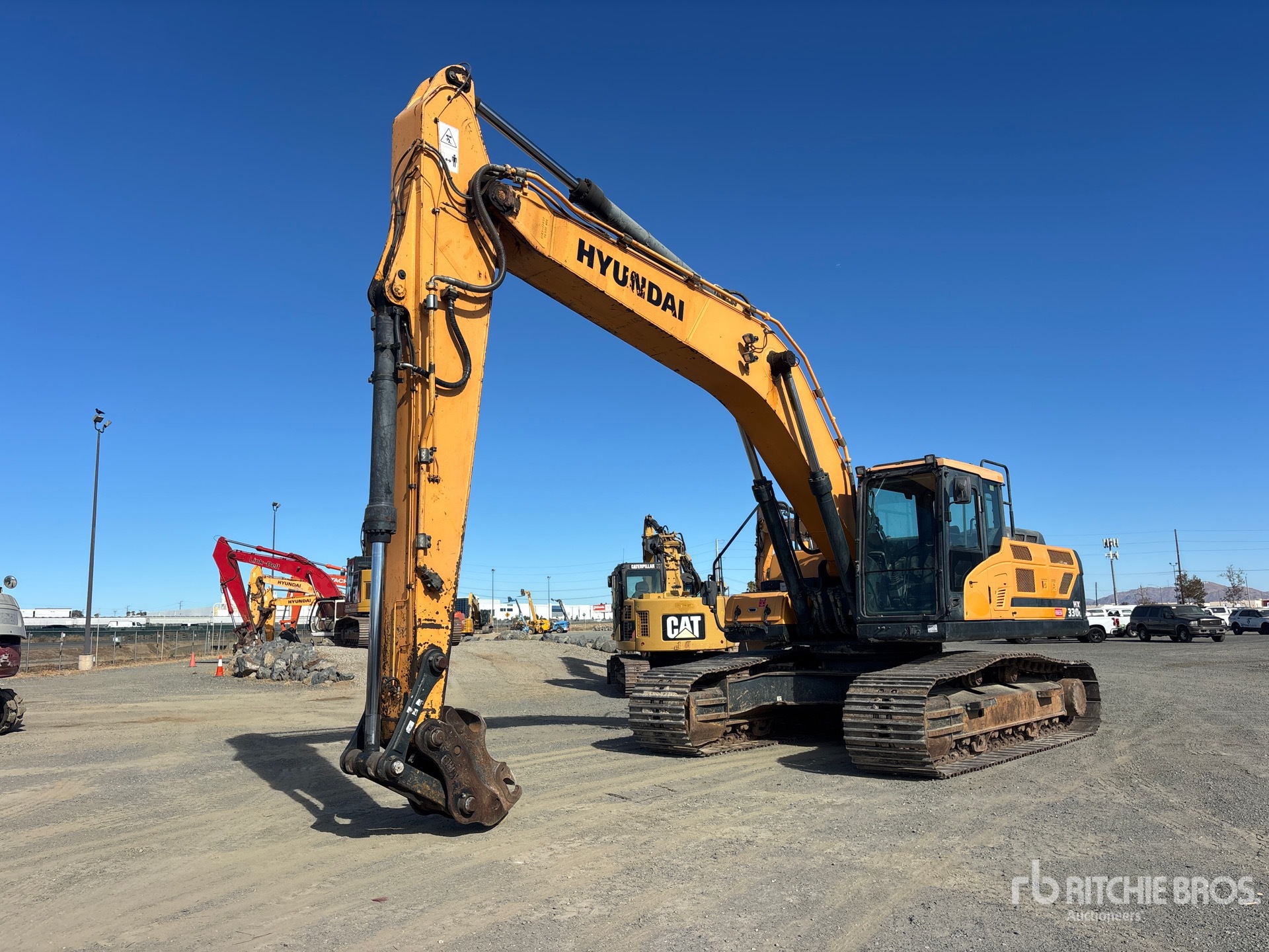 Photo of 2018 Hyundai HX330L