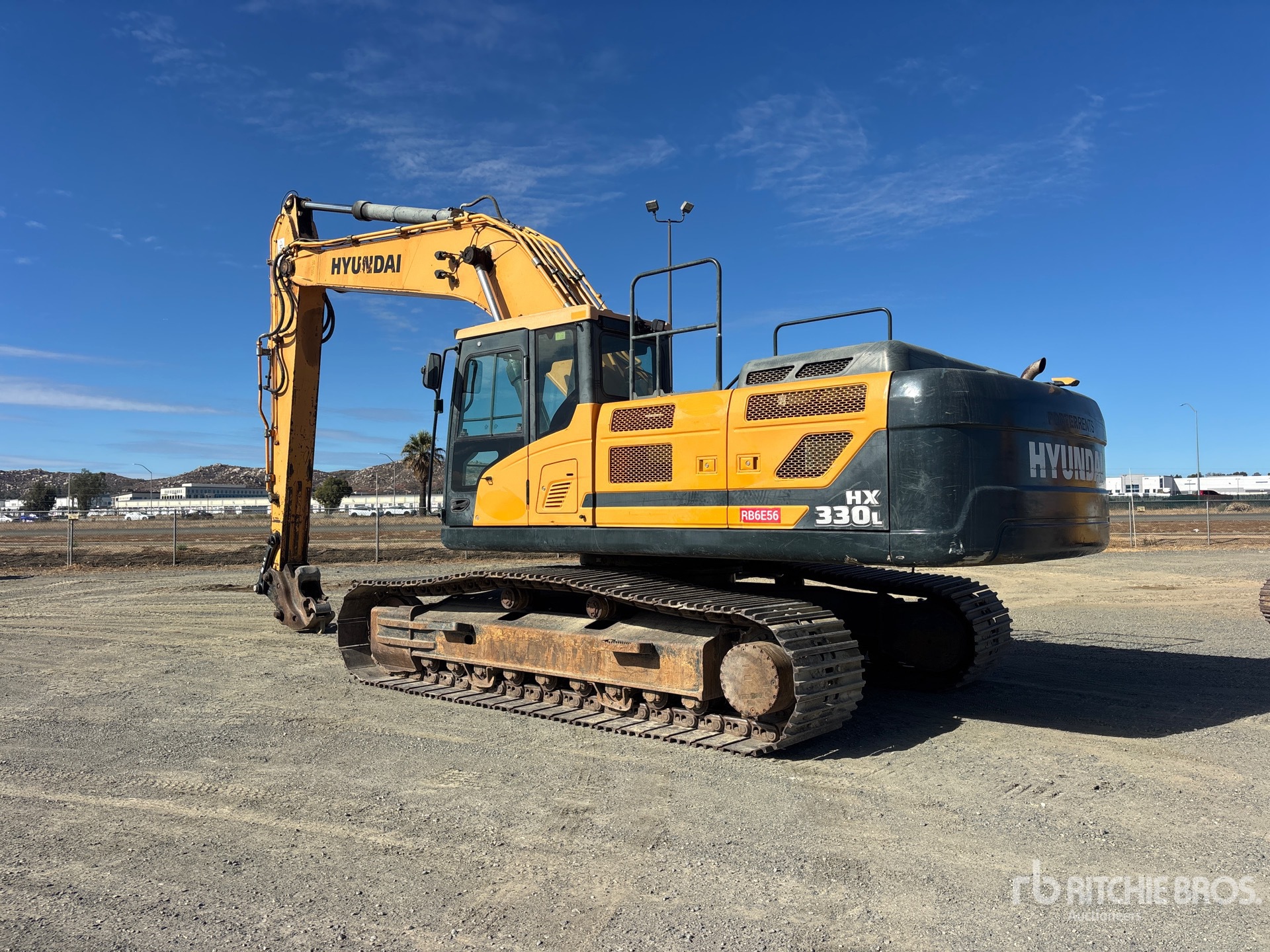 2018 Hyundai HX330L