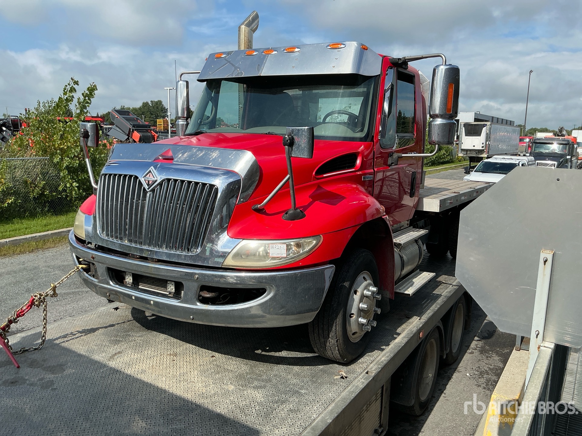 Photo of 2008 International 4100