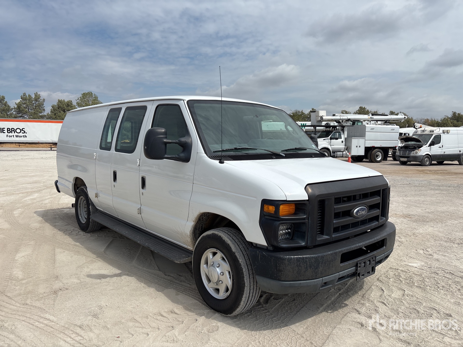 2012 Ford E-350