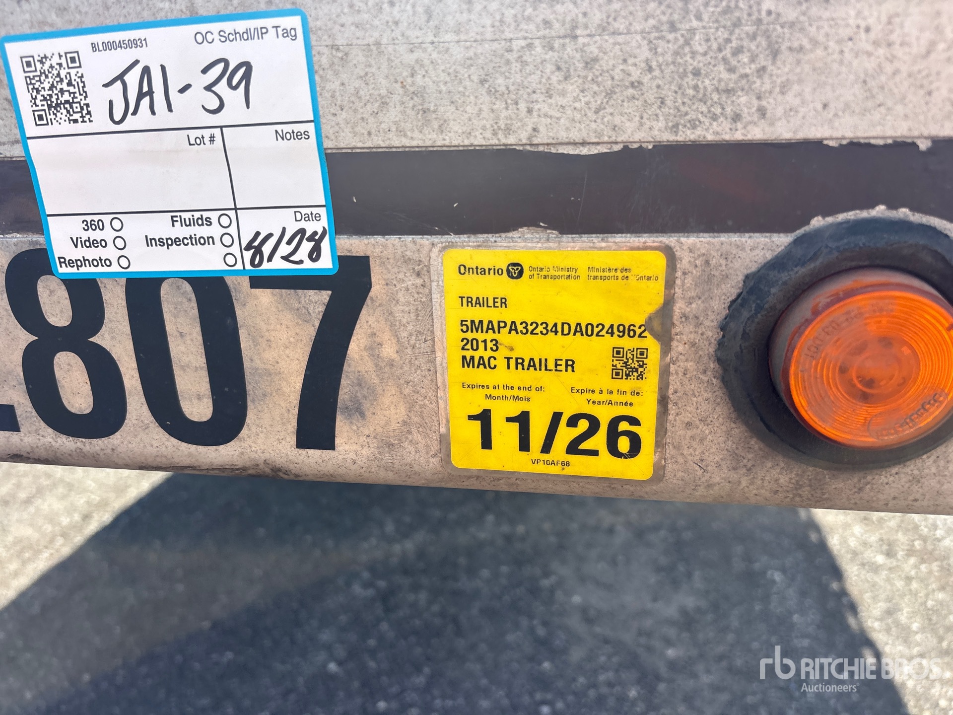 2013 Mac 32 FT TRI/A SUPER B-TRAIN LEAD