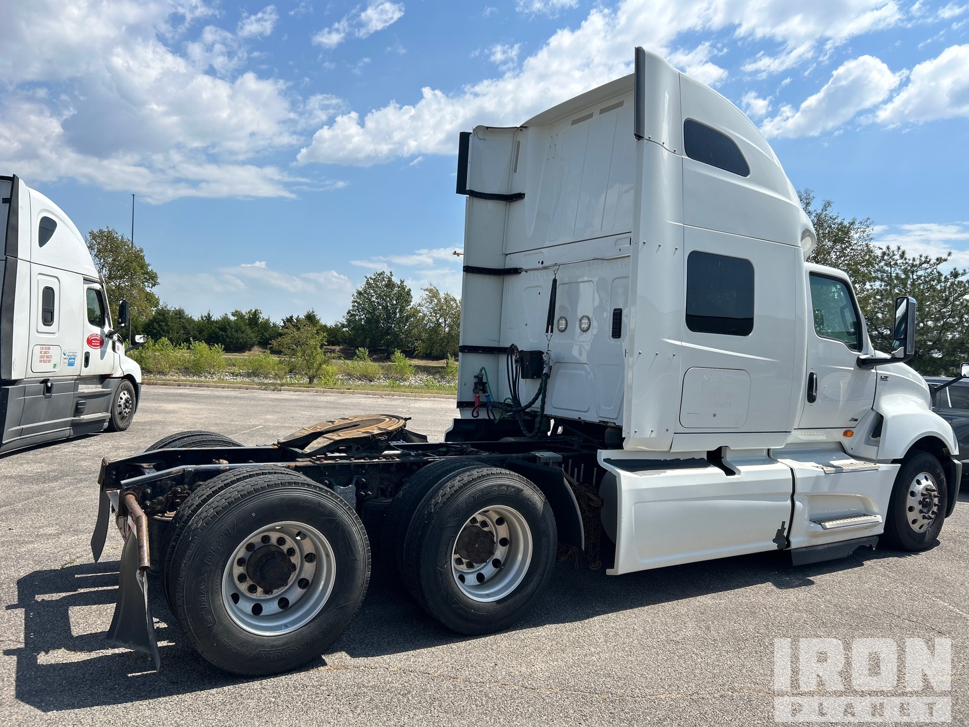 2019 International LT625