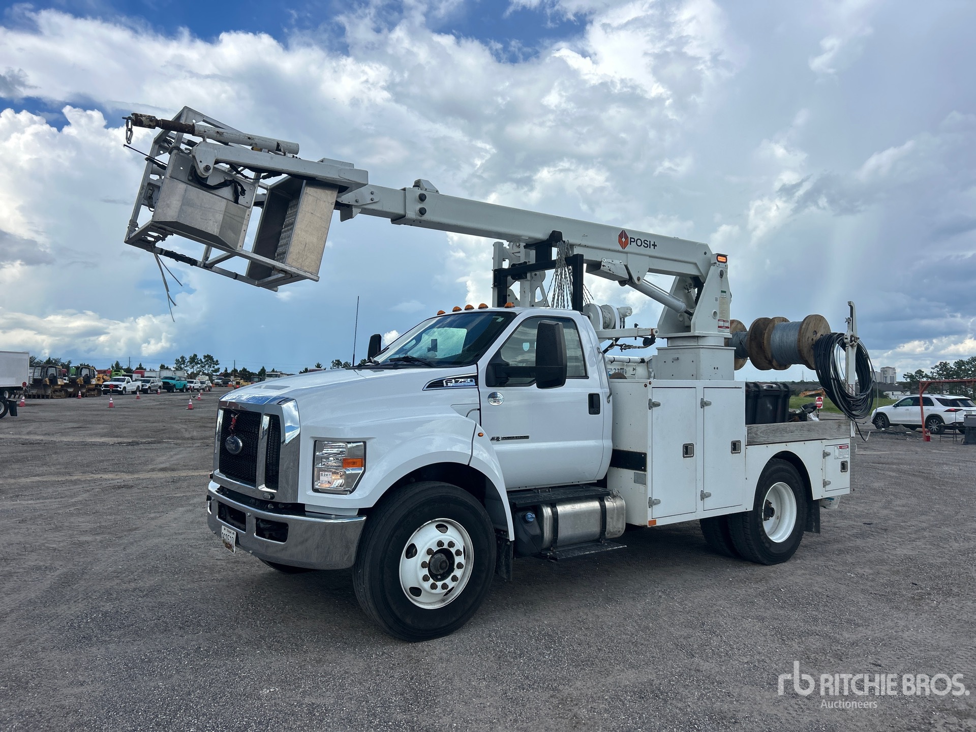 2023 Ford F-750