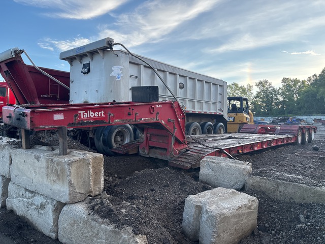 1996 Talbert Tri/A Removable Gooseneck Lowboy Trailer