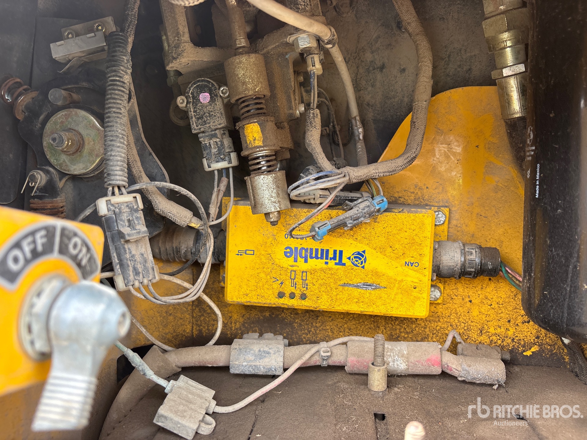 2007 John Deere 450J LGP
