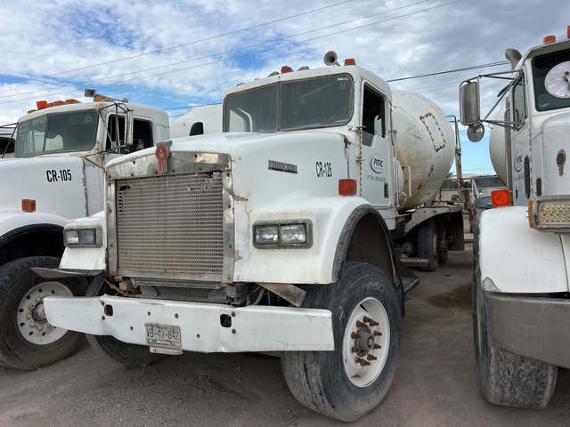 1999 Kenworth 6x4 Mixer Truck (Inoperable)