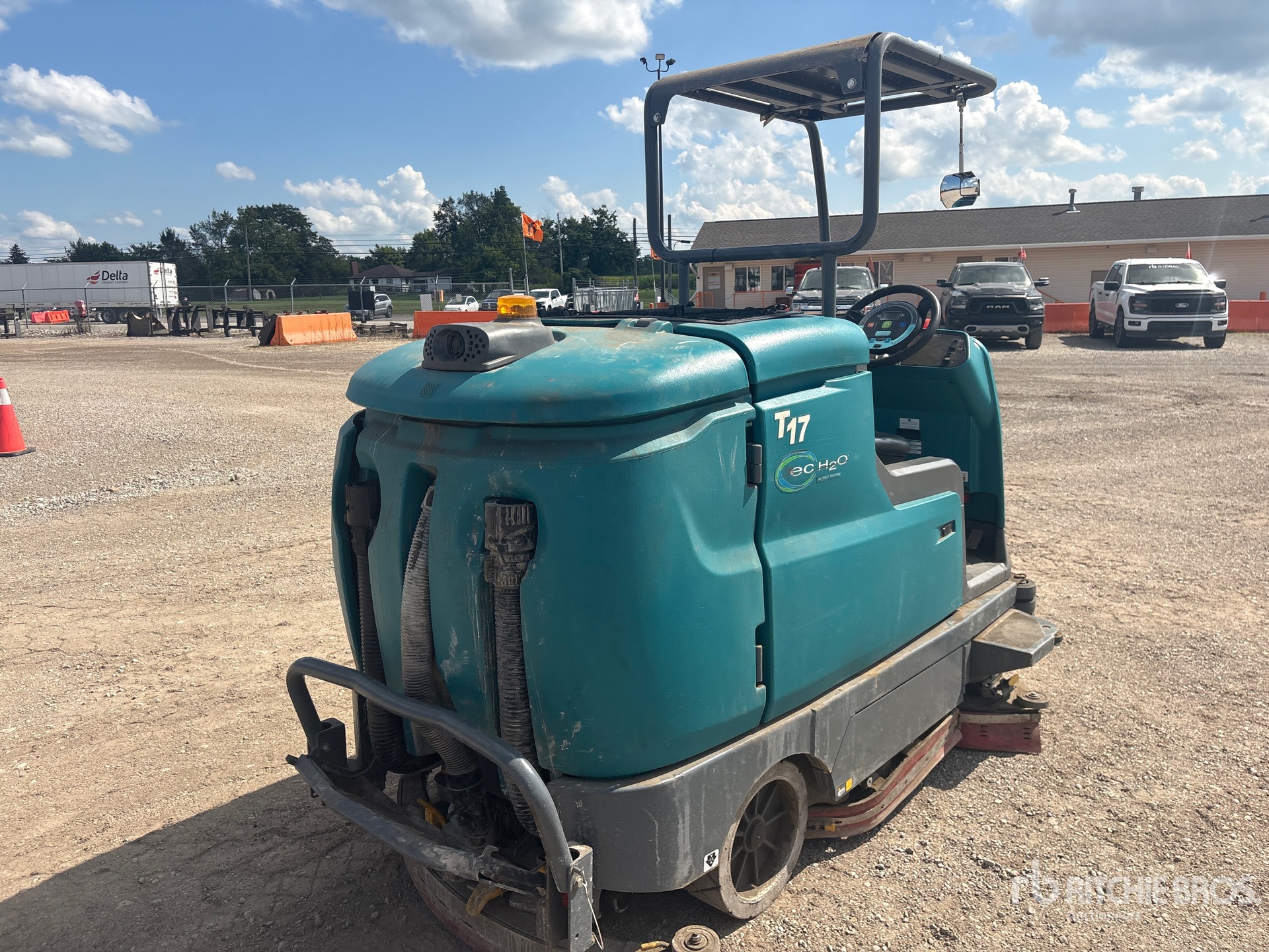 2019 Tennant  T17