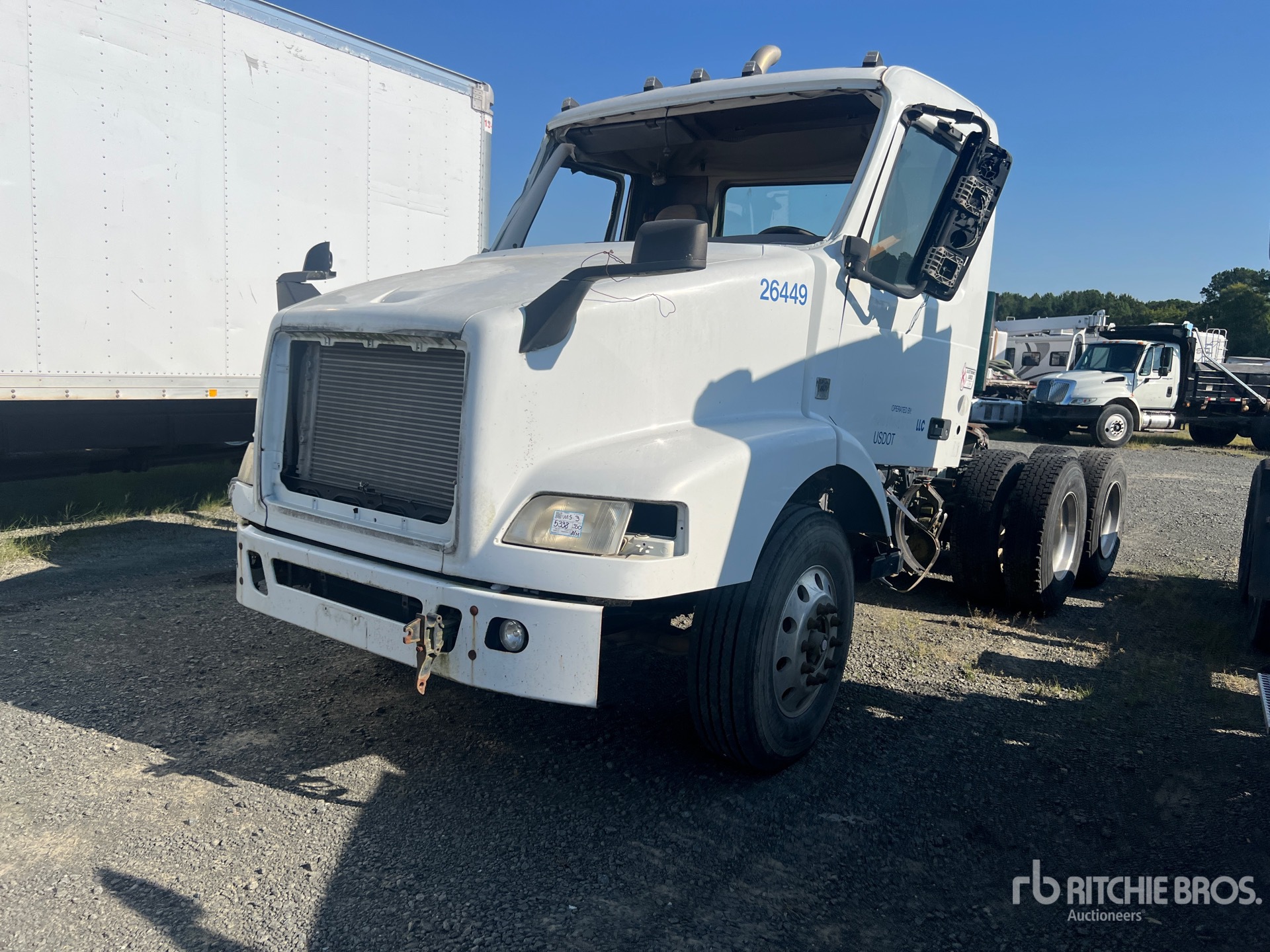 Photo of 2017 Volvo VNM