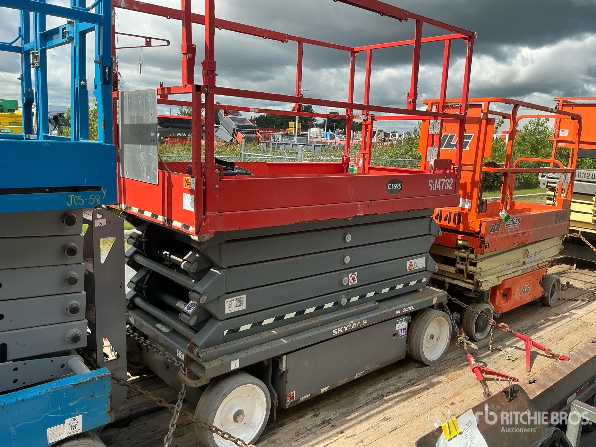 2021 Skyjack SJ 4732