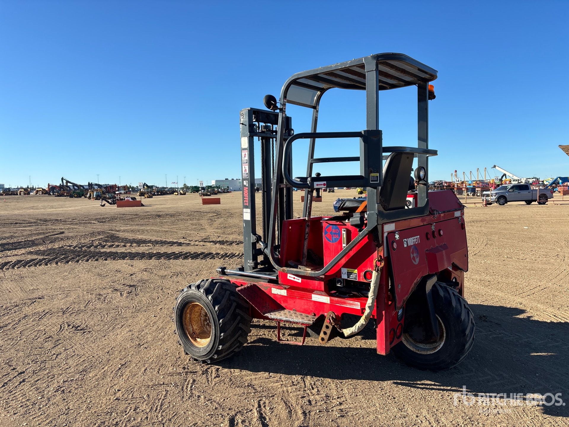 2004 Moffett M5500