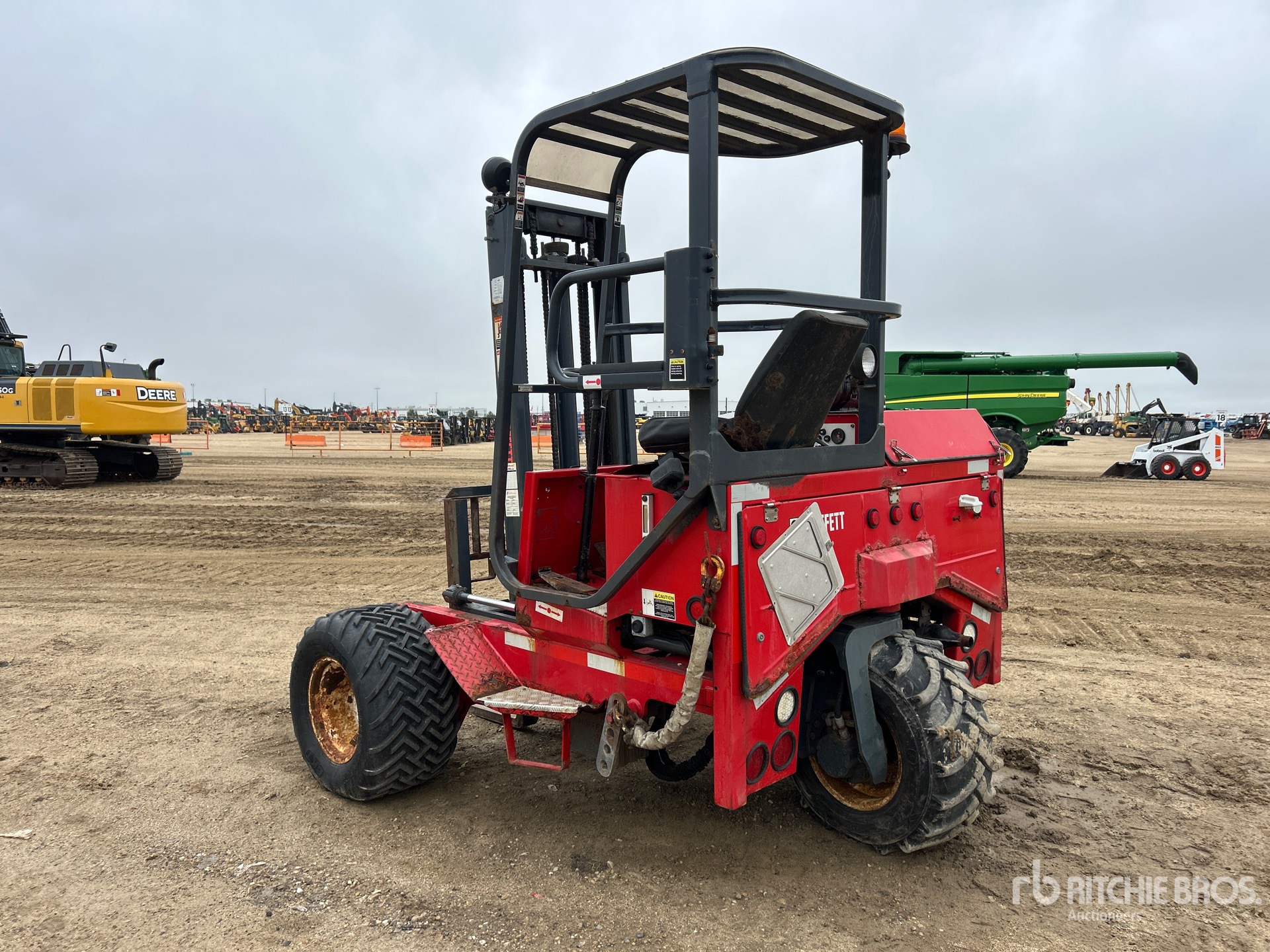 2004 Moffett M5500