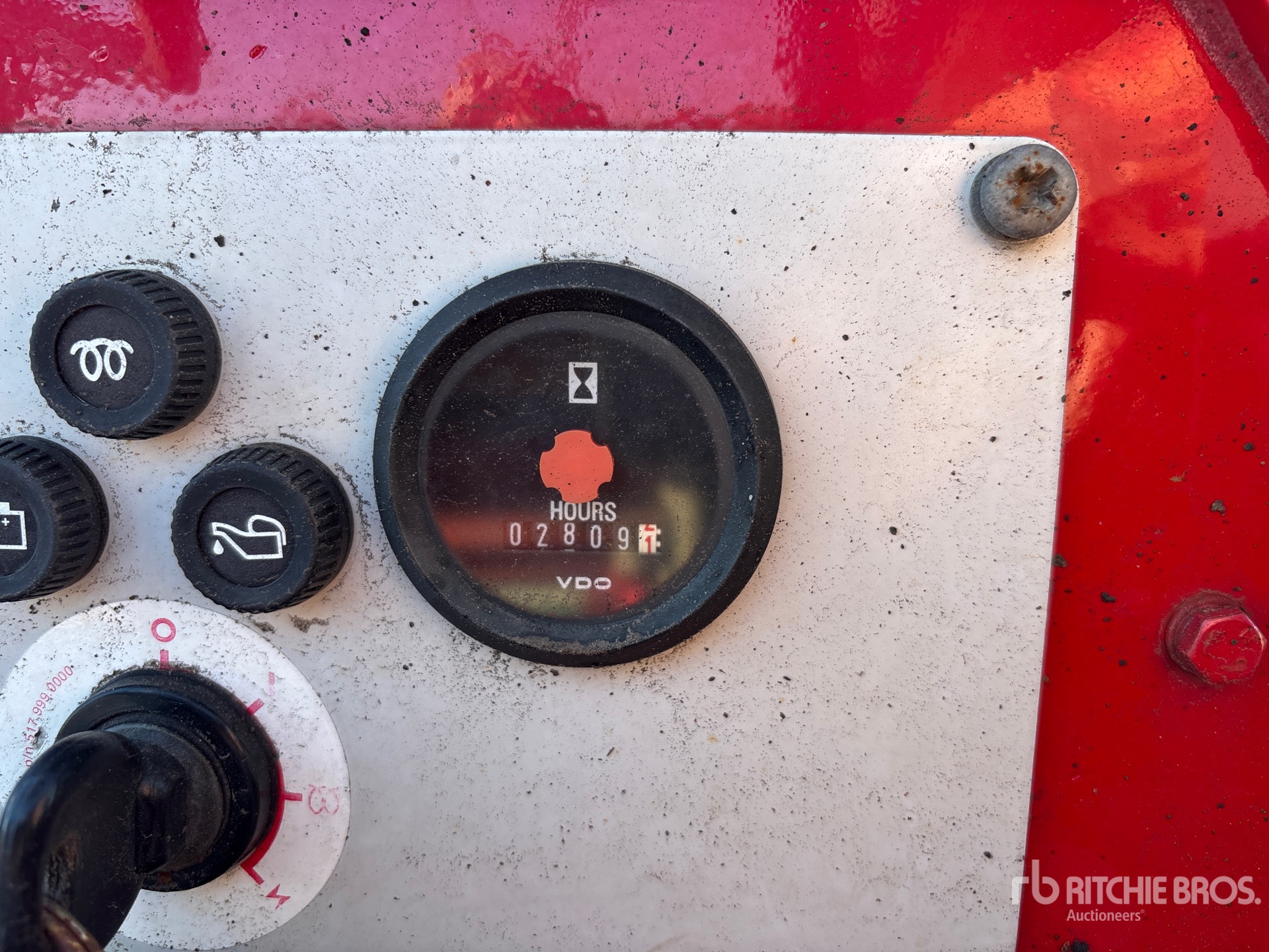 2004 Moffett M5500