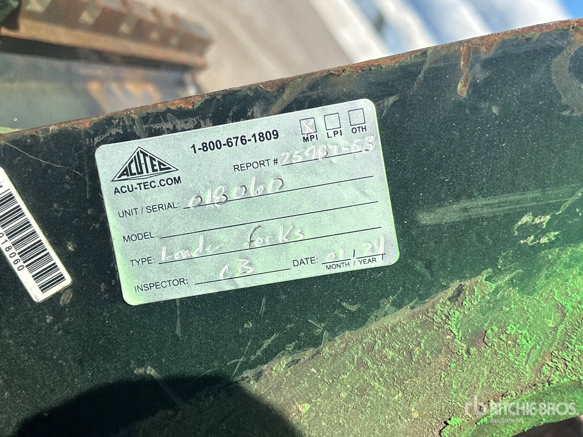 Caterpillar QUANTITY OF (6) 52 IN