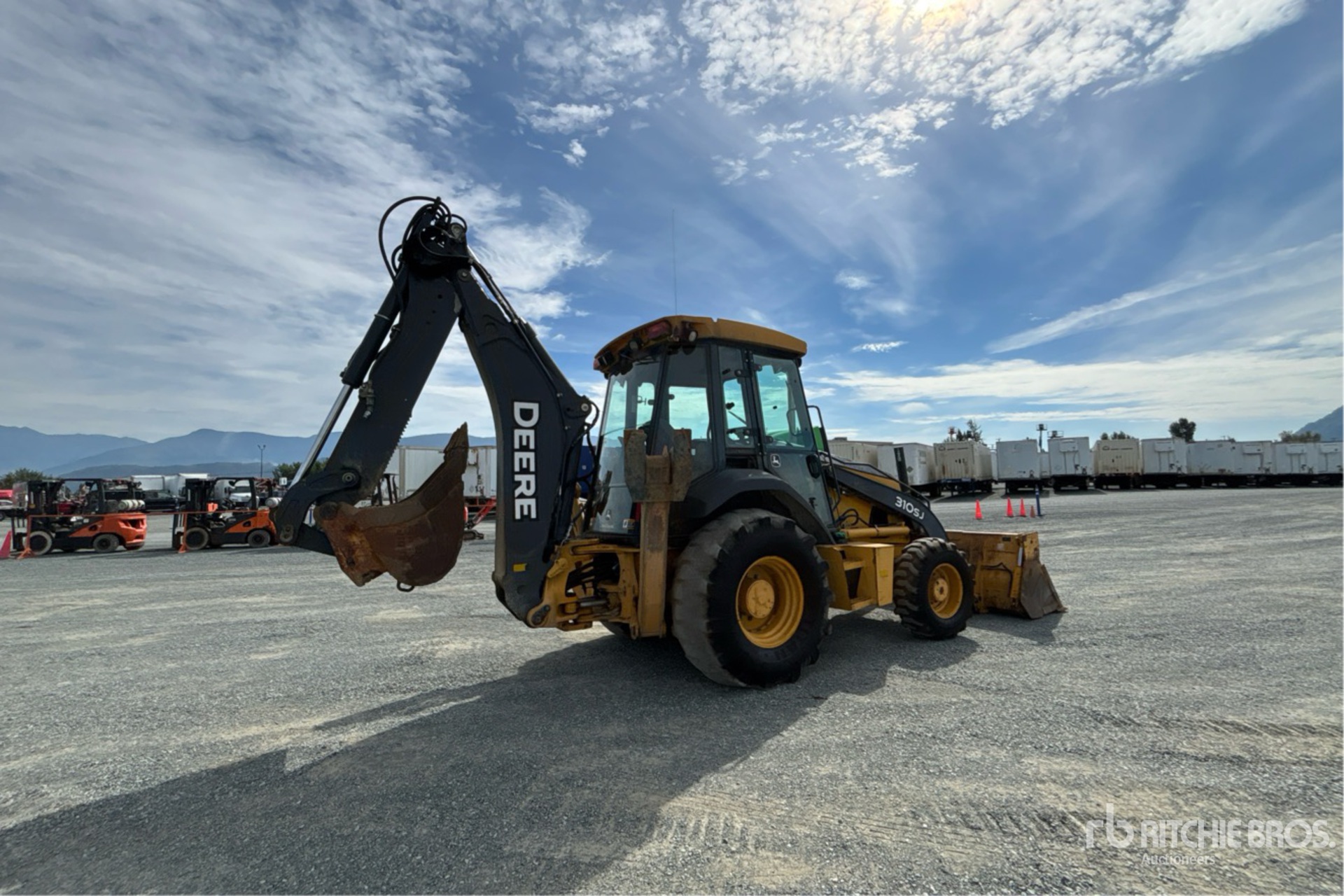 2011 John Deere 310SJ