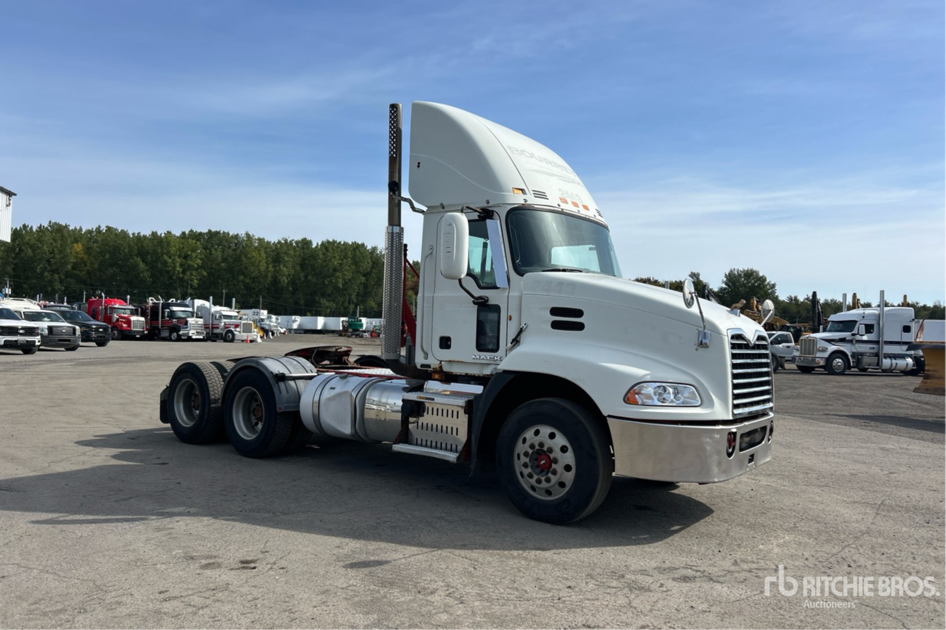 2015 Mack CXU613