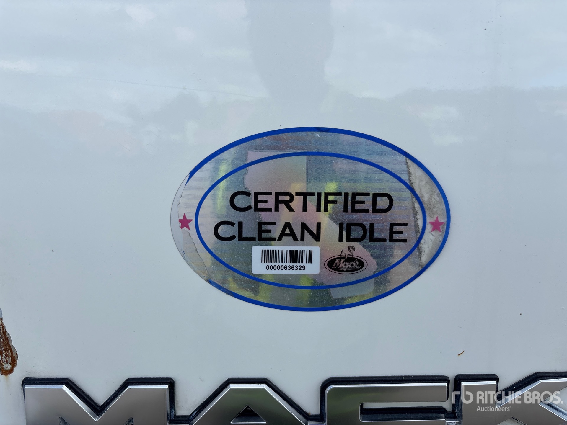 2015 Mack CXU613