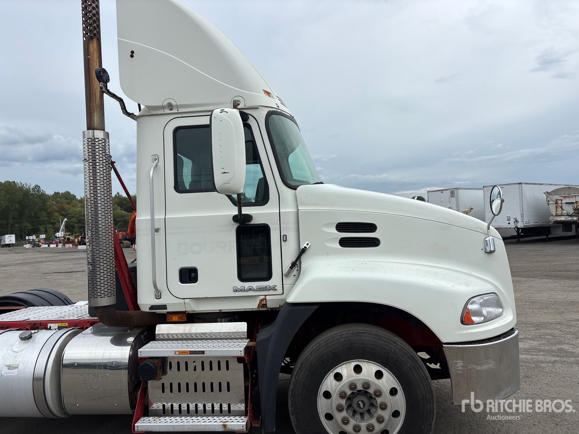 2015 Mack CXU613
