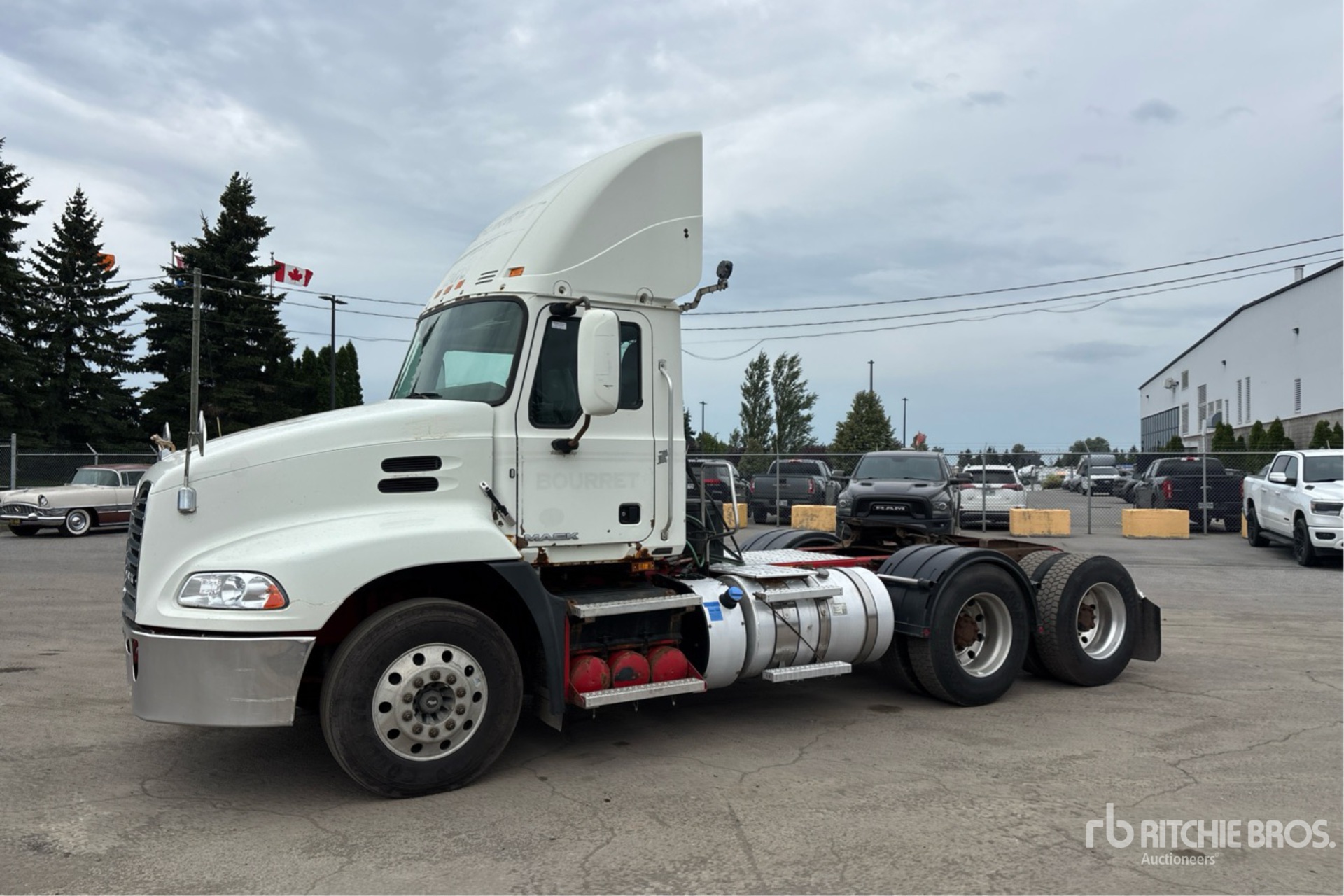 2015 Mack CXU613