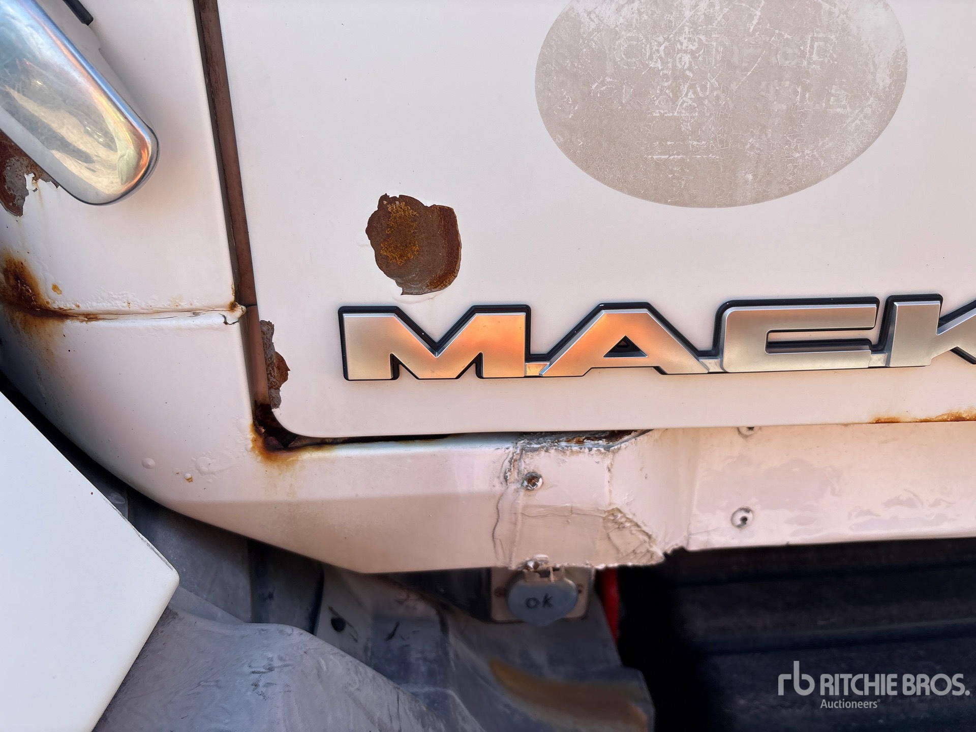 2016 Mack CXU613