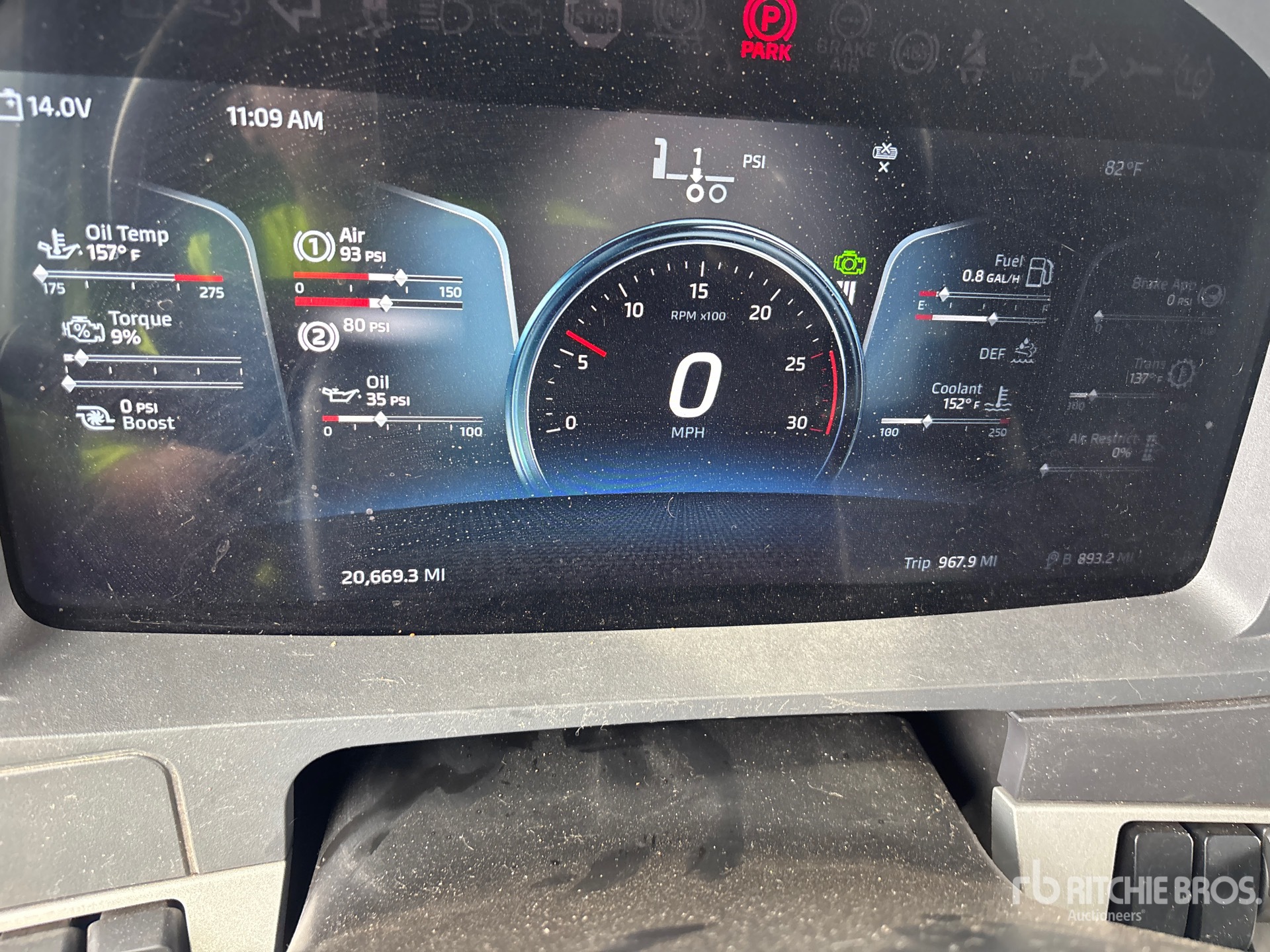 2025 Kenworth T880