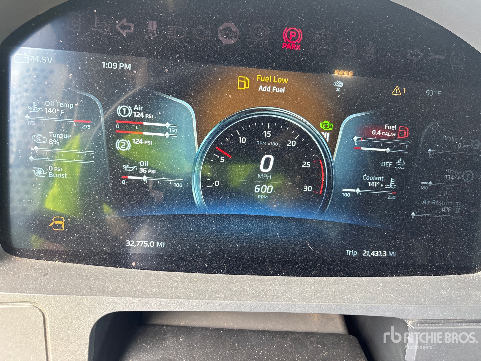 2025 Kenworth T880