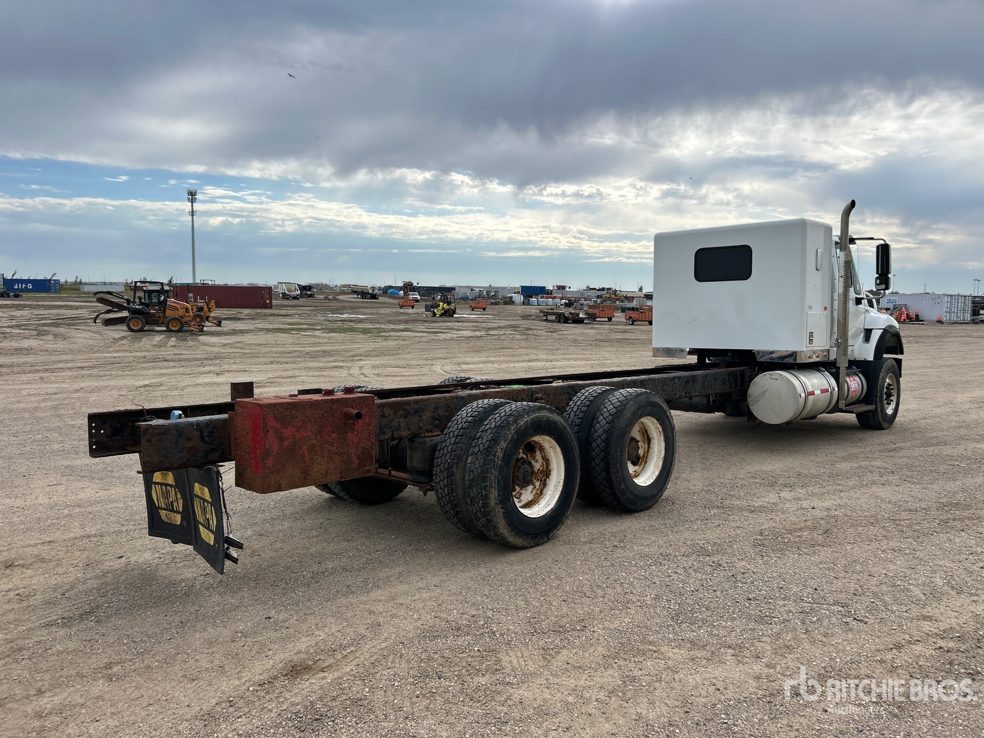 2012 International 7500 SBA