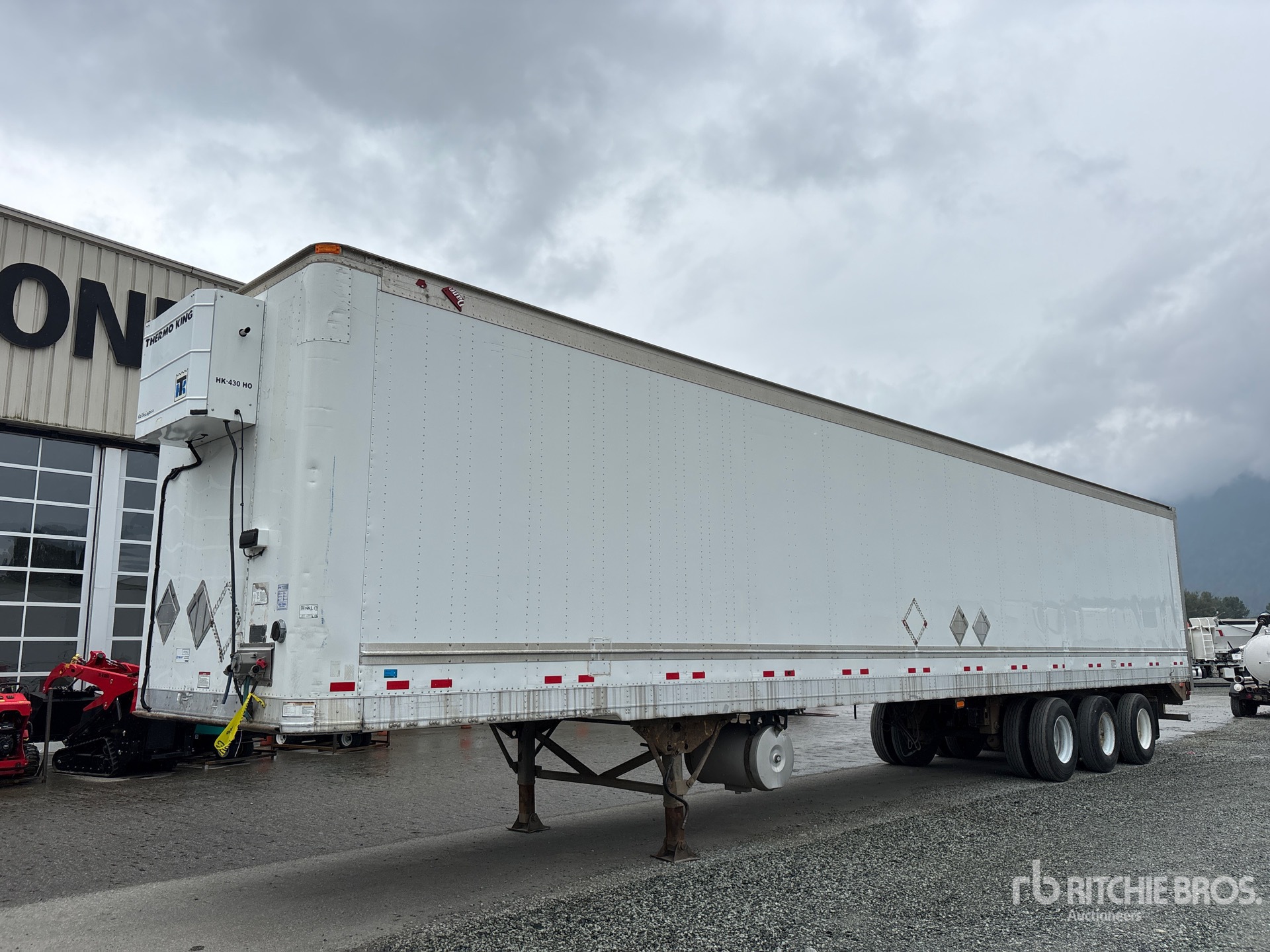 Photo of 2012 Great Dane 53 ft x 102 in Tri/A Heated