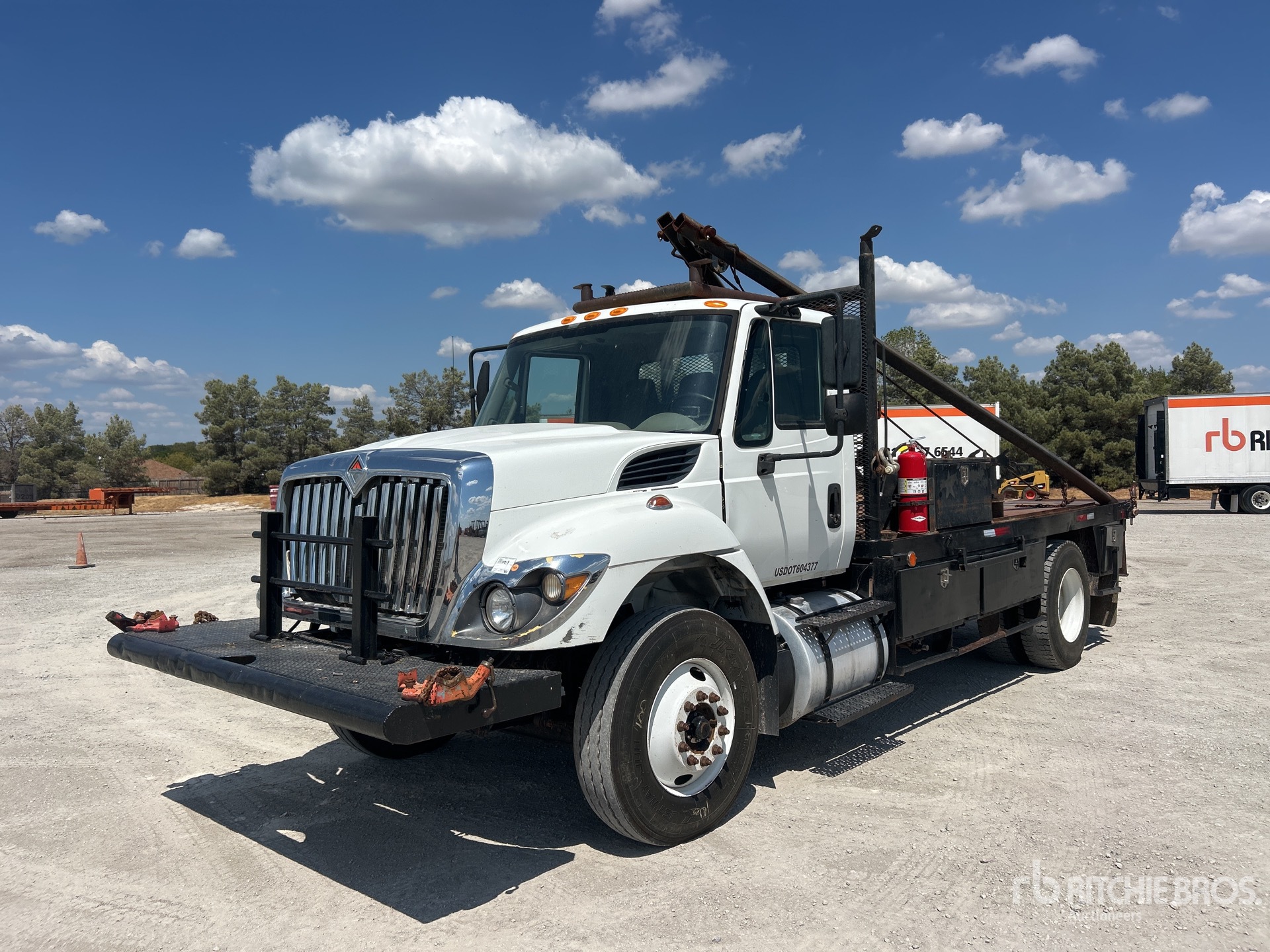 2019 International 7300