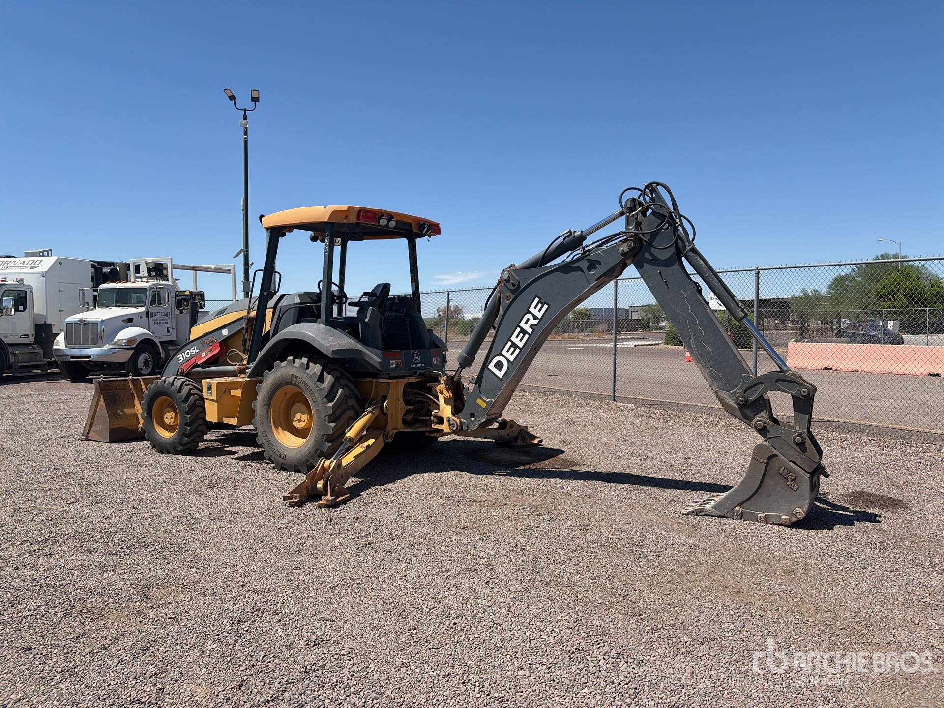 2018 John Deere 310SL