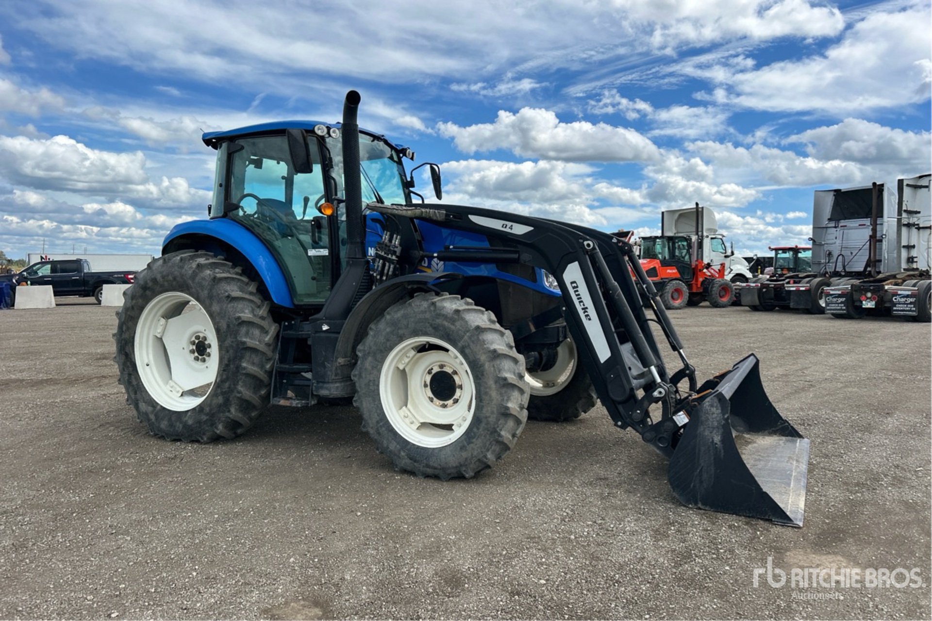 2015 New Holland TS6.110