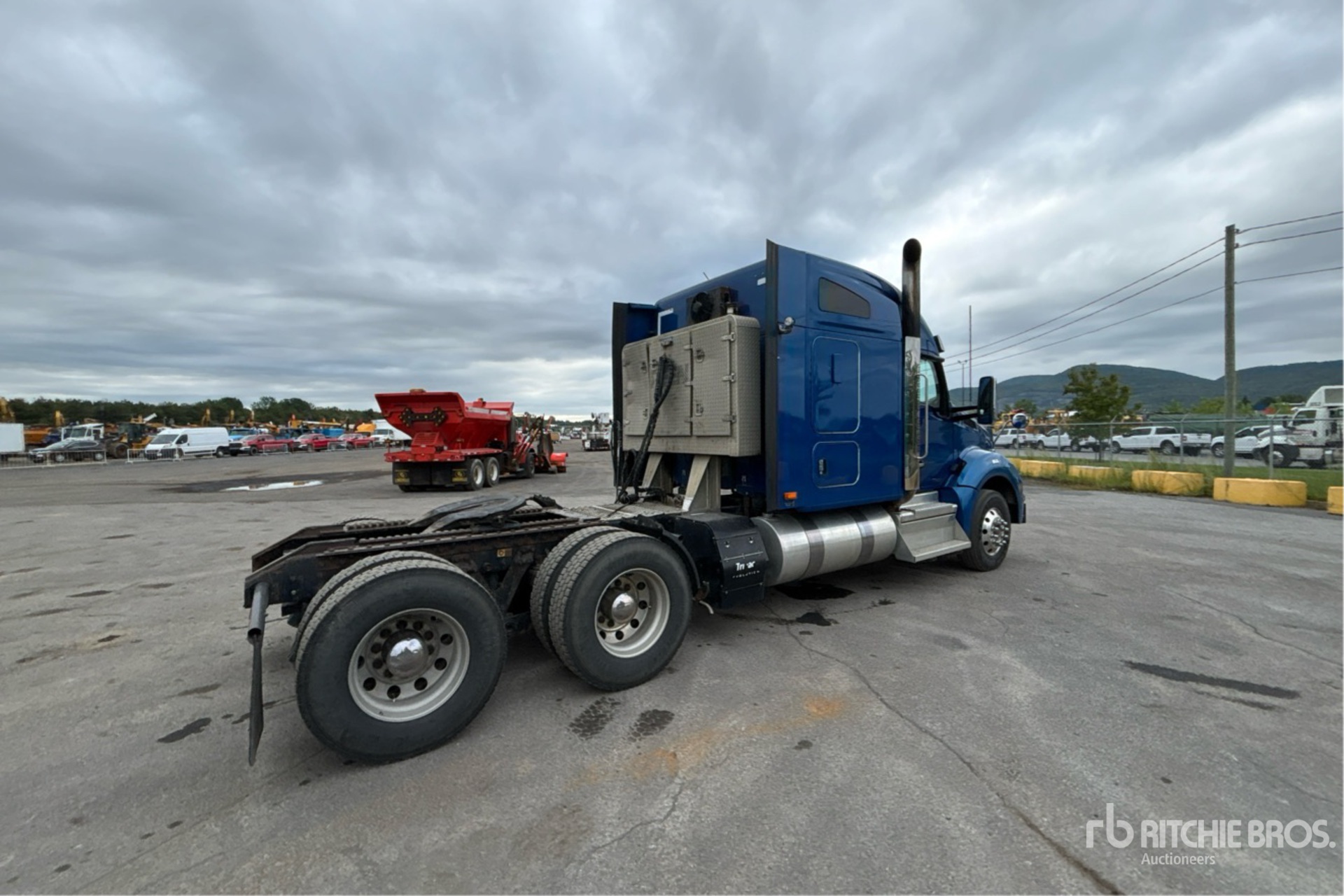 2020 Kenworth T880
