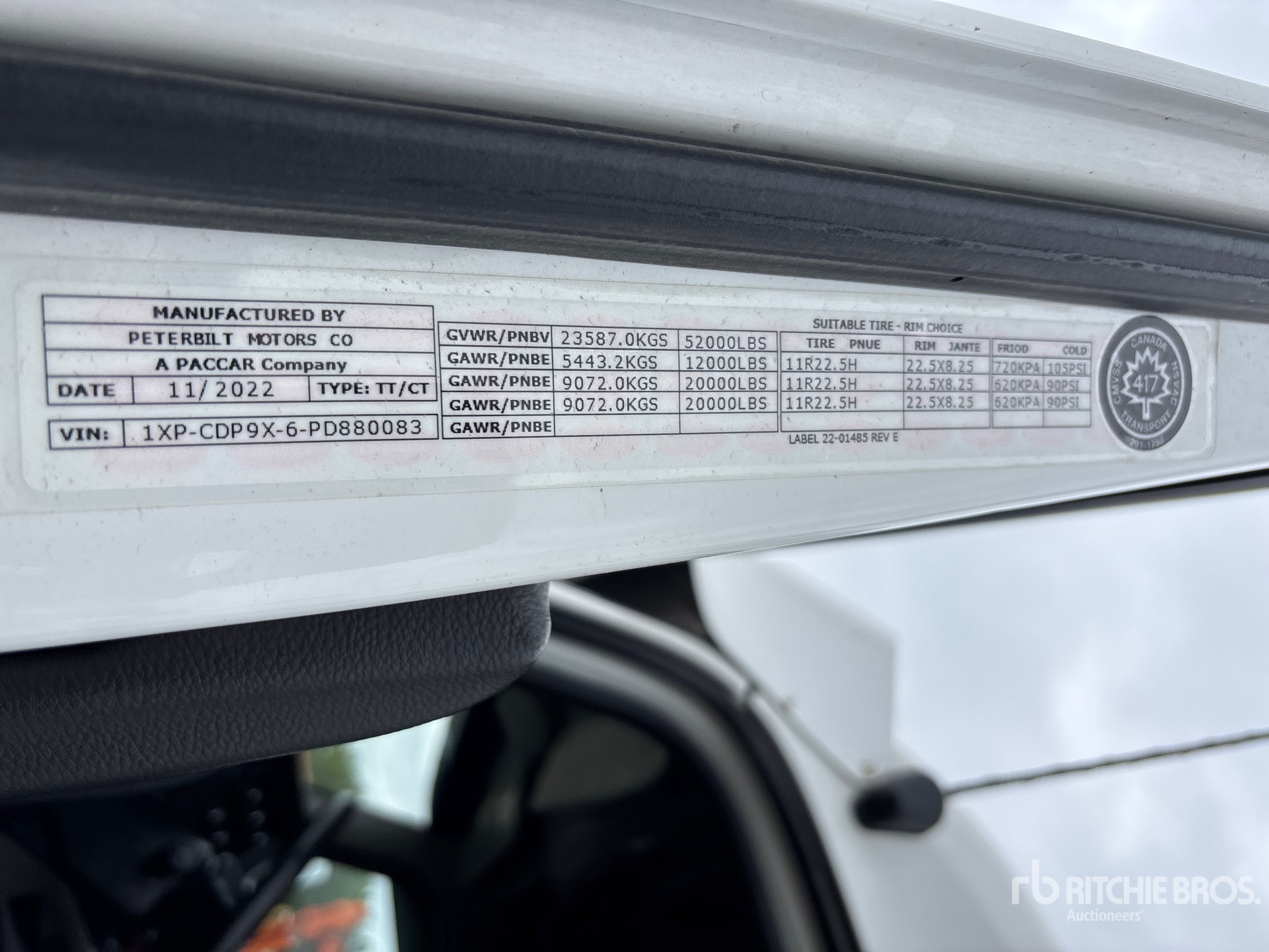 2023 Peterbilt 567