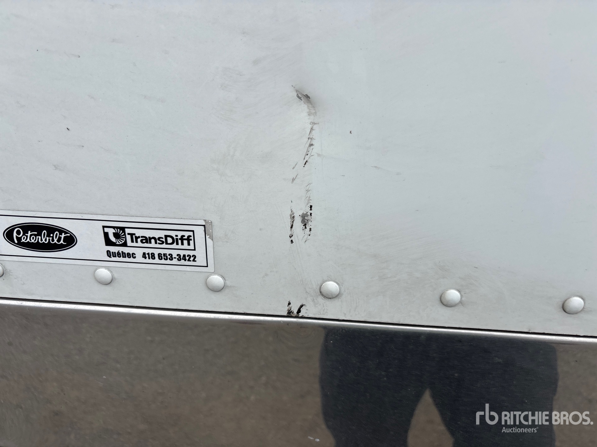 2023 Peterbilt 567