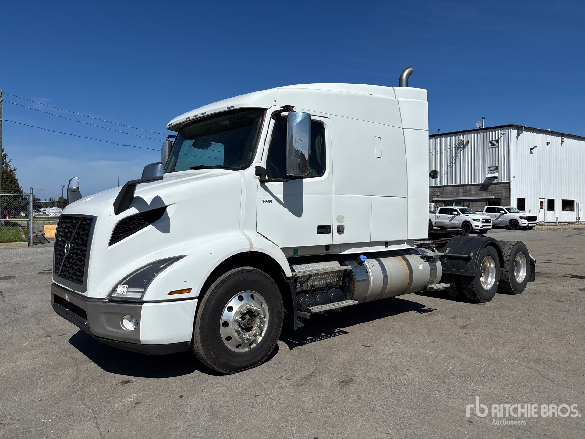 2020 Volvo VNR