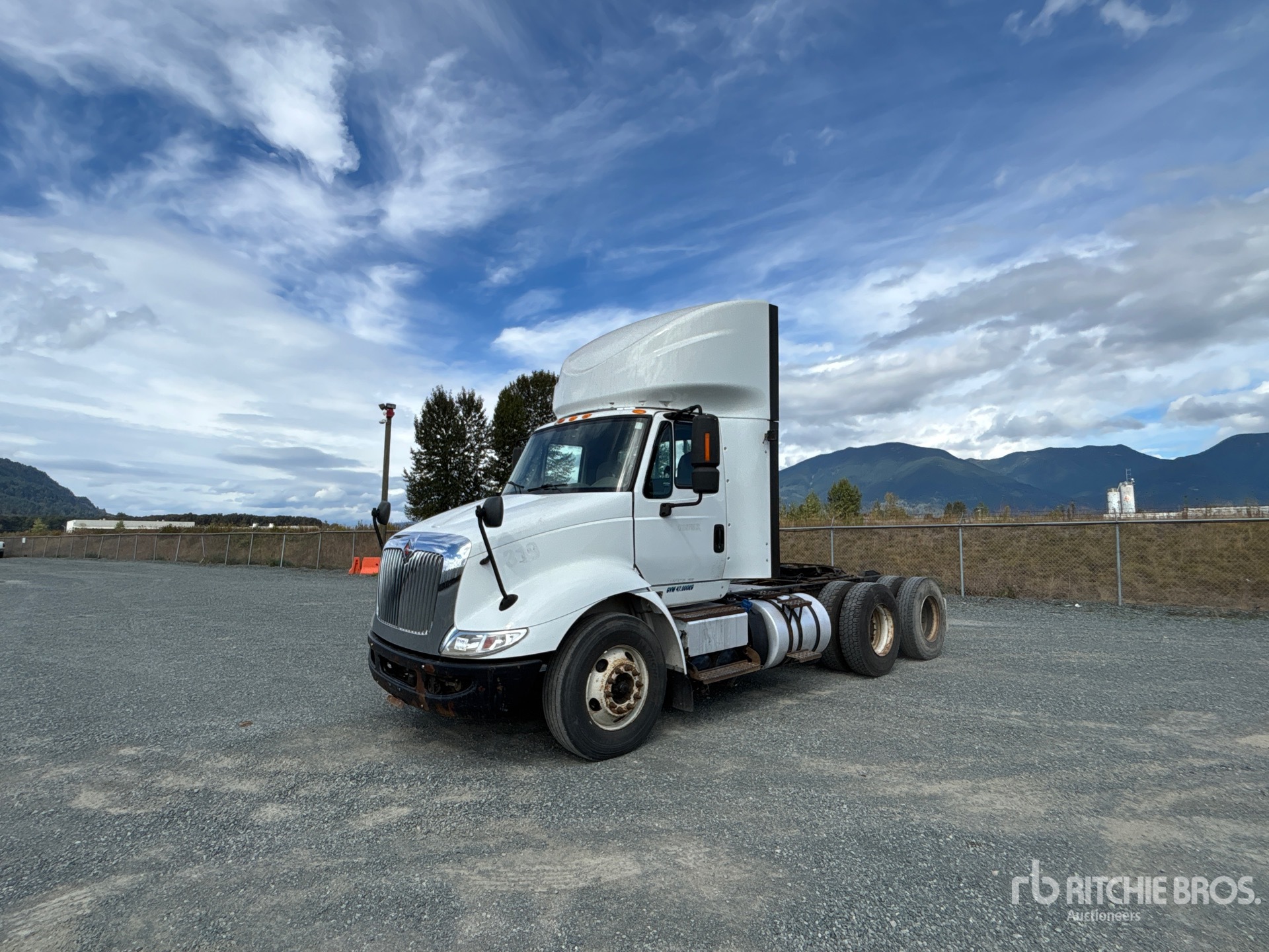 2018 International 8600