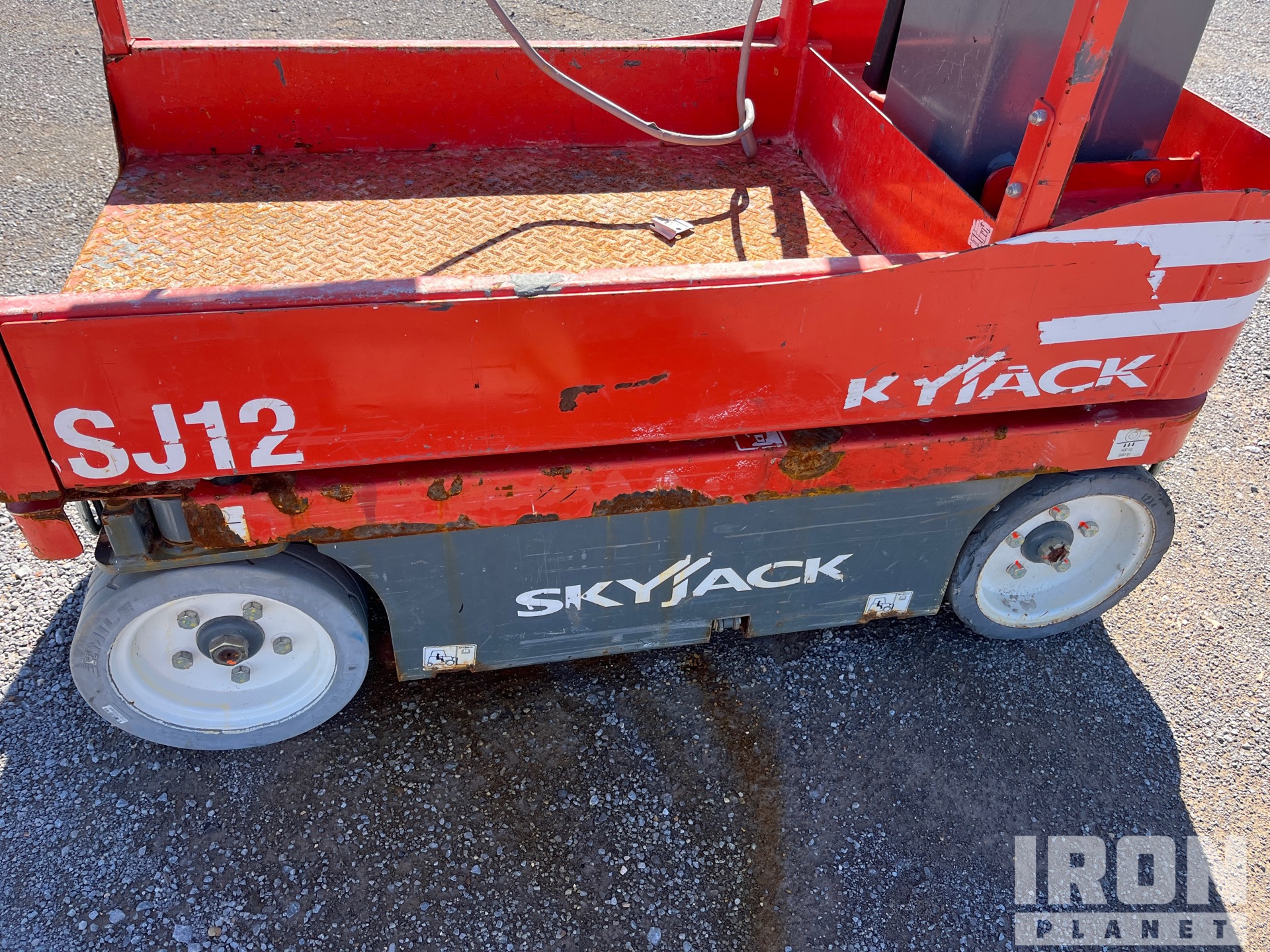 2016 Skyjack SJ12