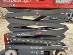 Chassis with Scherengestänge