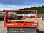 General Appearance - Scissor Lift* with