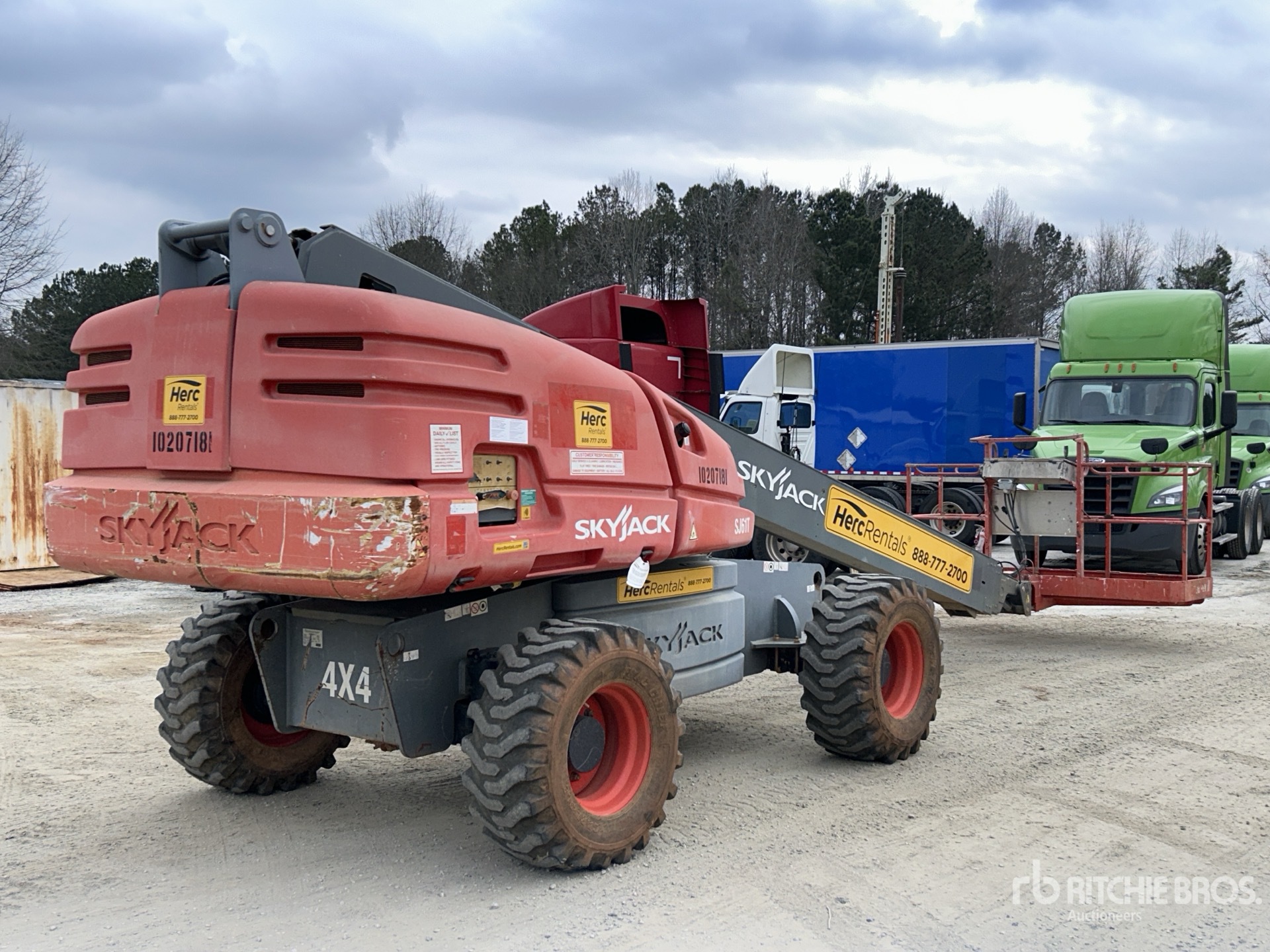 General Appearance with Picture, Right Rear Corner
