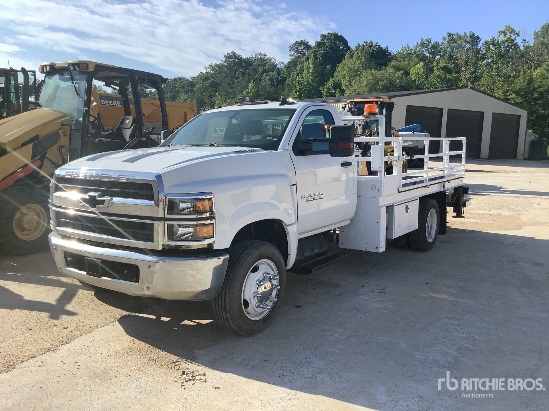 Photo of 2020 Chevrolet 6500 HD