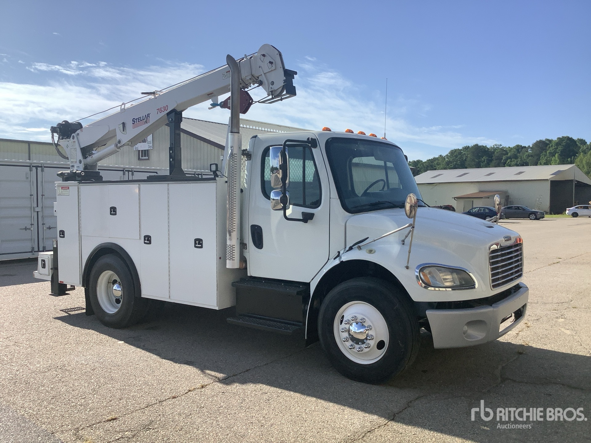 2018 Freightliner M2 106